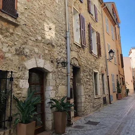 Old Antibes Home Roof Terrace And Sea Views Holiday home *